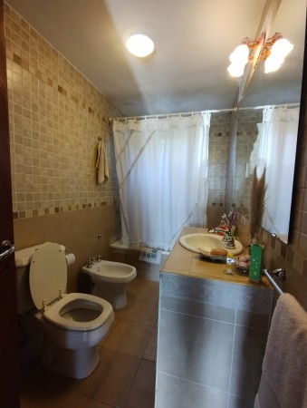 Casa 3 Ambientes con Mirador - Barrio Costa del Sol