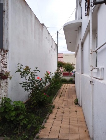 Casa 3 ambientes muy Buen Estado - Coronel Vidal 