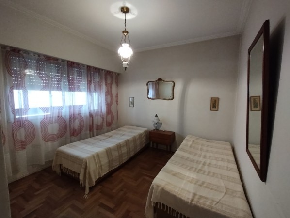 Dpto 3 ambientes al Contrafrente - Zona La Perla 