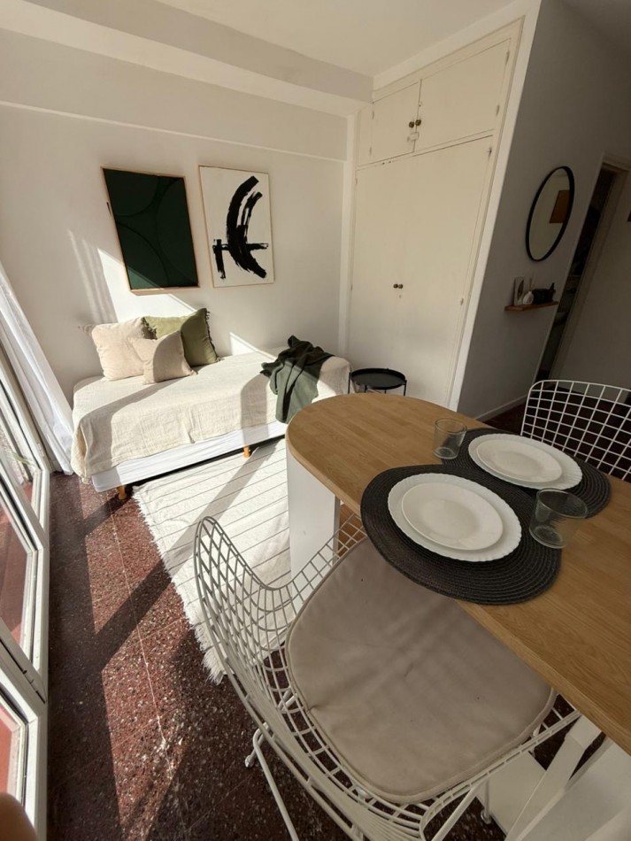 Dpto 1 ambiente a la calle c/ Balcon terraza - Zona Plaza Colon 