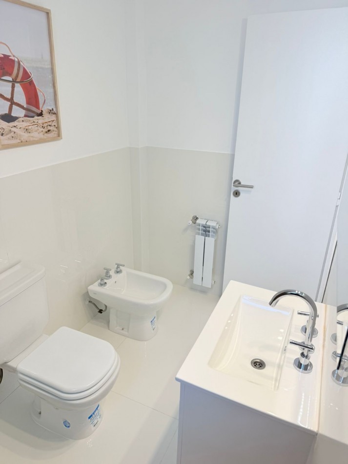 Departamento 3 ambientes a la calle con balcon - Punta iglesias 