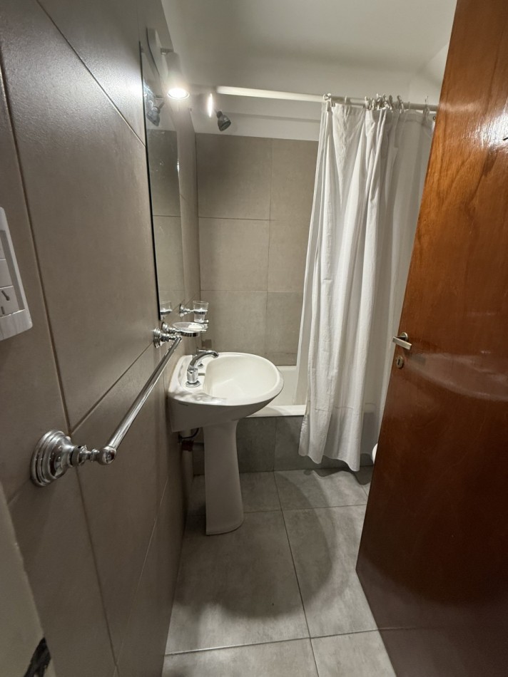 Depto 2 Amb c/ Dep y Vista - Zona Punta Iglesias