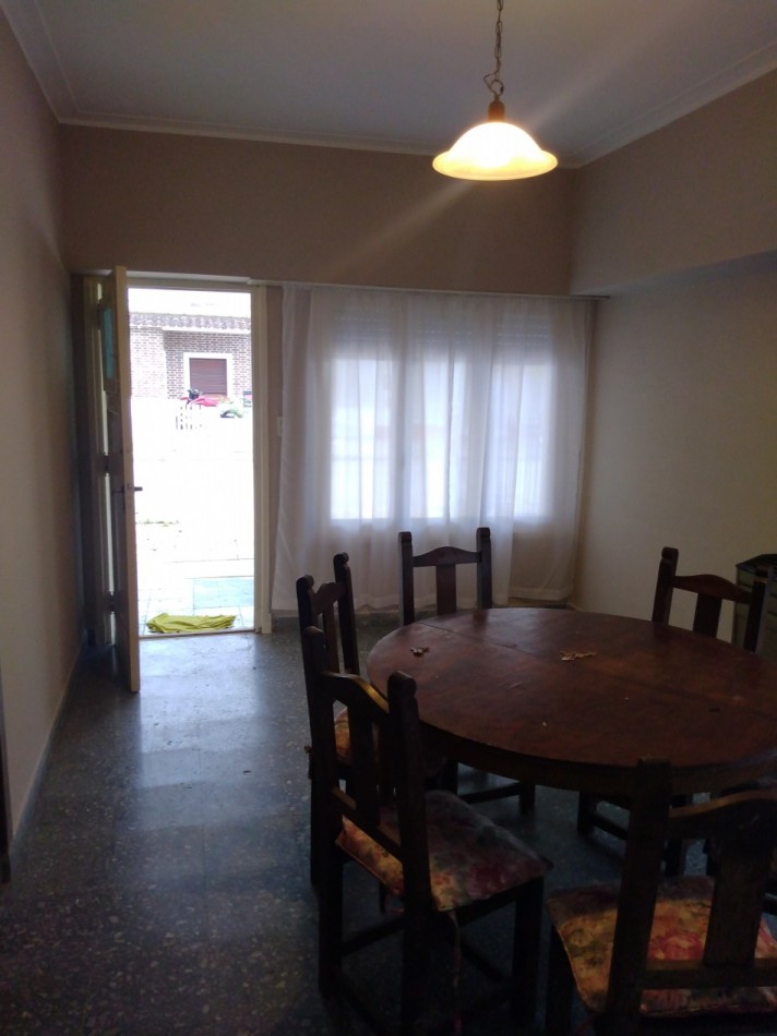 Casa 3 ambientes c/ parque - Coronel Vidal 